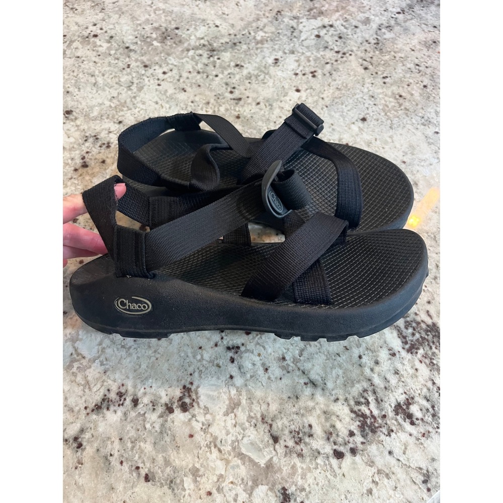Chaco Z1 Classic Men 9 Black Vibram Sole Sport Hiking Sandals J105375